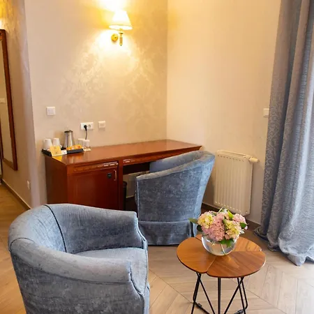 Hotel Waldinger Osijek Exterior photo