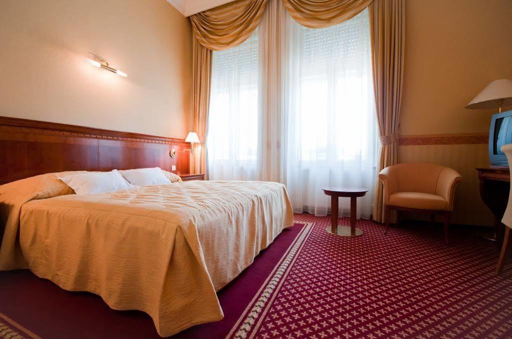 Waldinger Hotel 4*